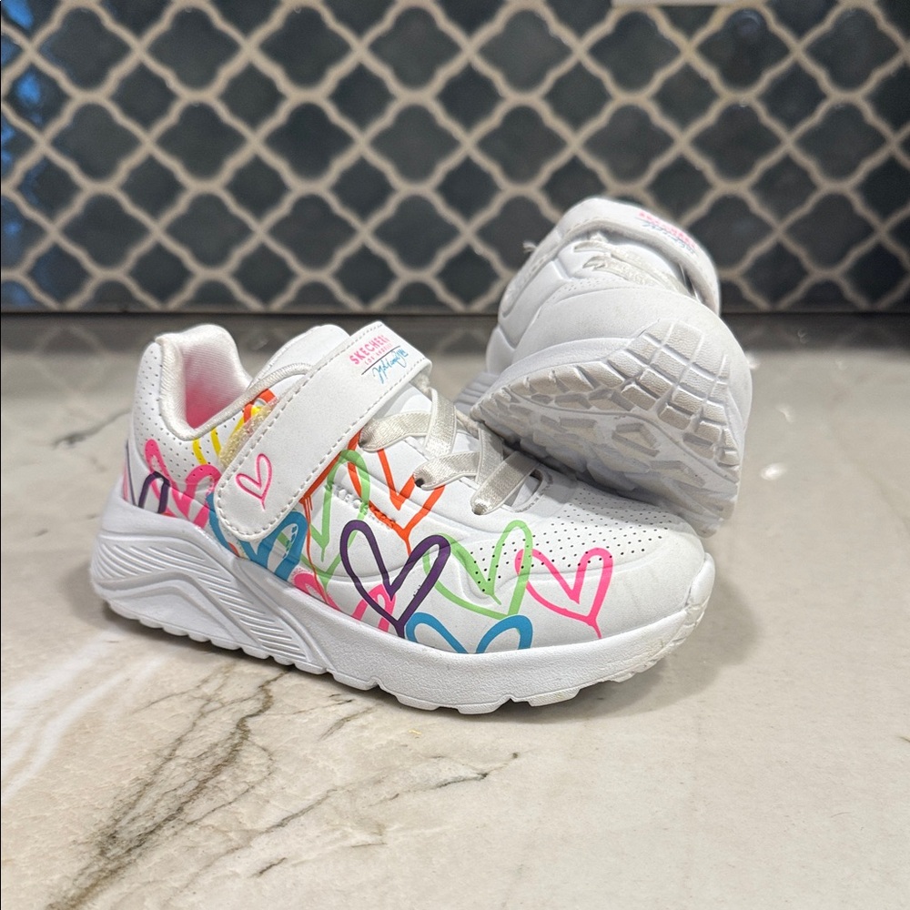 Skechers Kids' Colorful Heart Sneakers